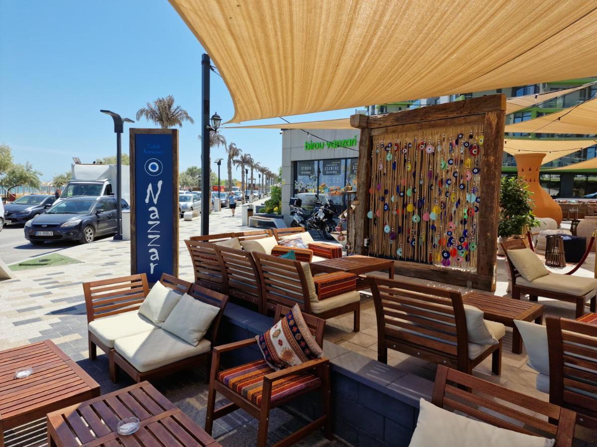 Nasty 24 Aparthotel Pool & Spa Mamaia Nord Нэводари Экстерьер фото