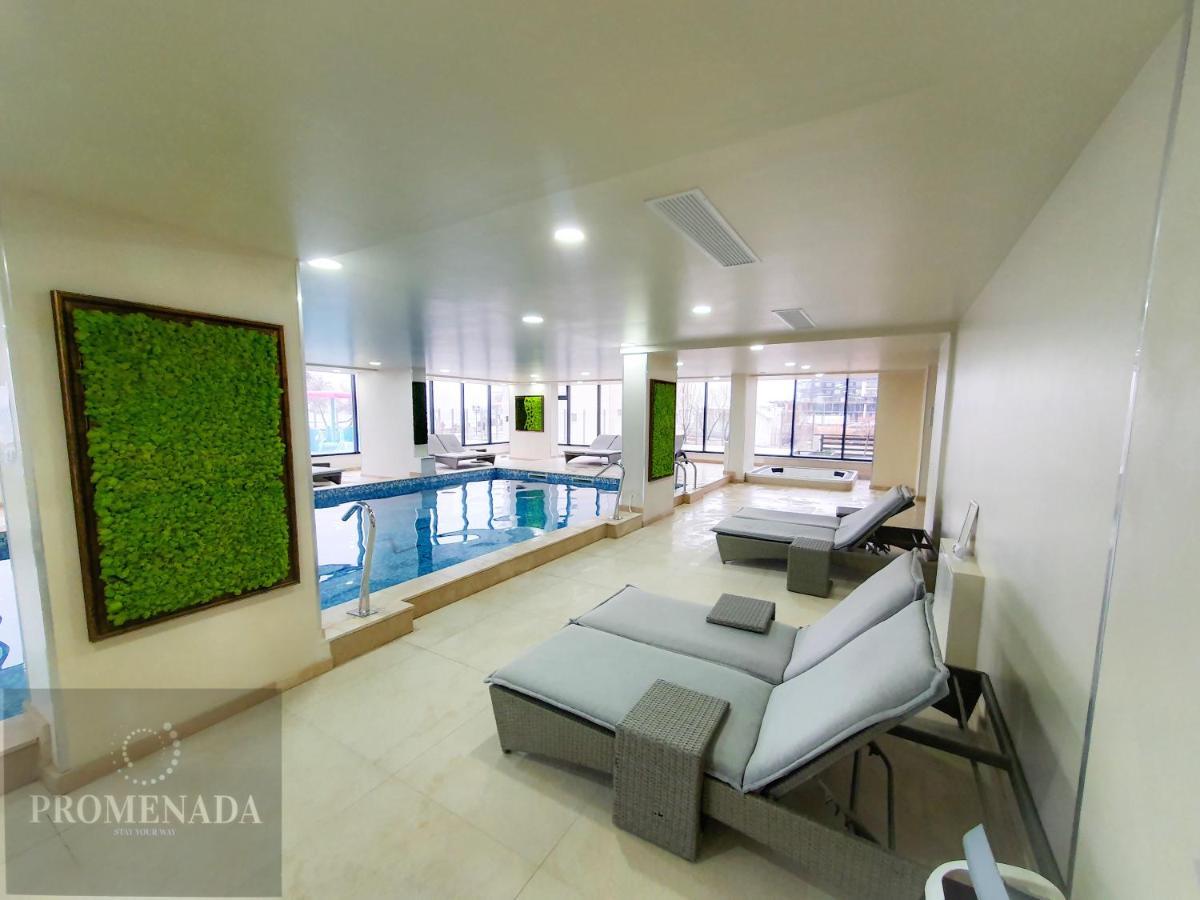 Nasty 24 Aparthotel Pool & Spa Mamaia Nord Нэводари Экстерьер фото