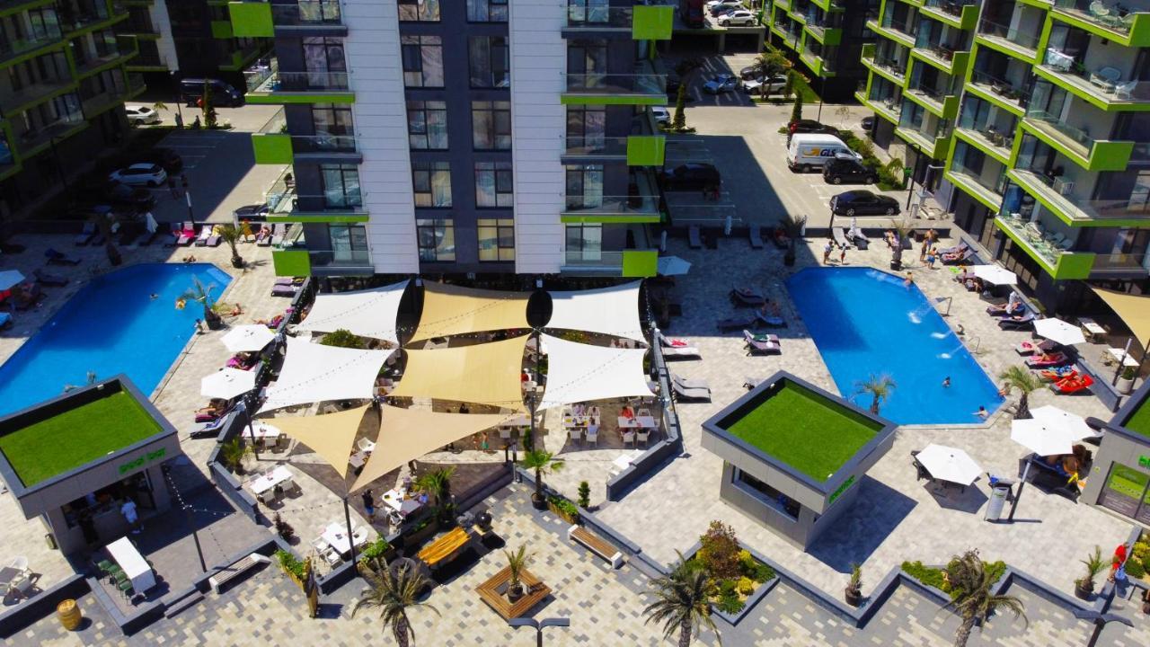 Nasty 24 Aparthotel Pool & Spa Mamaia Nord Нэводари Экстерьер фото